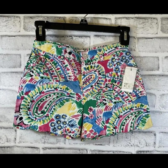 NWT Girl’s Crown and Ivy Paisley Garden Party Scalloped Shorts Size 12 - Picture 1 of 4
